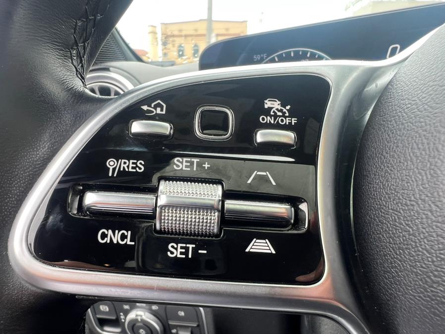 2022 Mercedes-Benz EQB EQB 350 AWD, available for sale in Daly City, California | Green Light Auto Wholesale. Daly City, California 2022 Mercedes-Benz EQB EQB 350 AWD, available for sale in Daly City, California | Green Light Auto Wholesale. Daly City, California