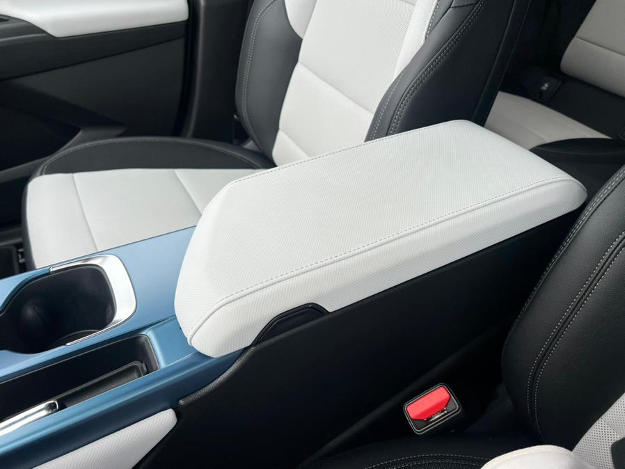 2024 Chevrolet Equinox EV 2LT FWD, available for sale in Daly City, California | Green Light Auto Wholesale. Daly City, California 2024 Chevrolet Equinox EV 2LT FWD, available for sale in Daly City, California | Green Light Auto Wholesale. Daly City, California