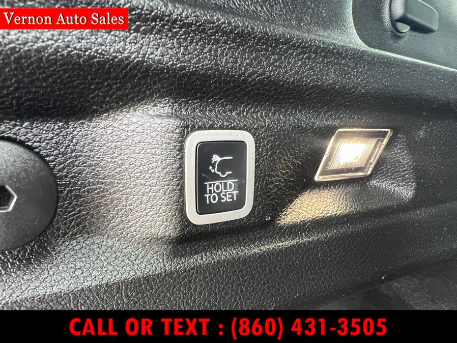 2021 Jeep Grand Cherokee L Limited 4x4, available for sale in Manchester, Connecticut | Vernon Auto Sale & Service. Manchester, Connecticut 2021 Jeep Grand Cherokee L Limited 4x4, available for sale in Manchester, Connecticut | Vernon Auto Sale & Service. Manchester, Connecticut