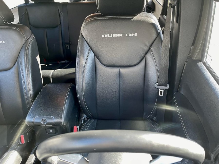 2016 Jeep Wrangler Unlimited 4WD 4dr Rubicon, available for sale in Manchester, New Hampshire | Second Street Auto Sales Inc. Manchester, New Hampshire 2016 Jeep Wrangler Unlimited 4WD 4dr Rubicon, available for sale in Manchester, New Hampshire | Second Street Auto Sales Inc. Manchester, New Hampshire