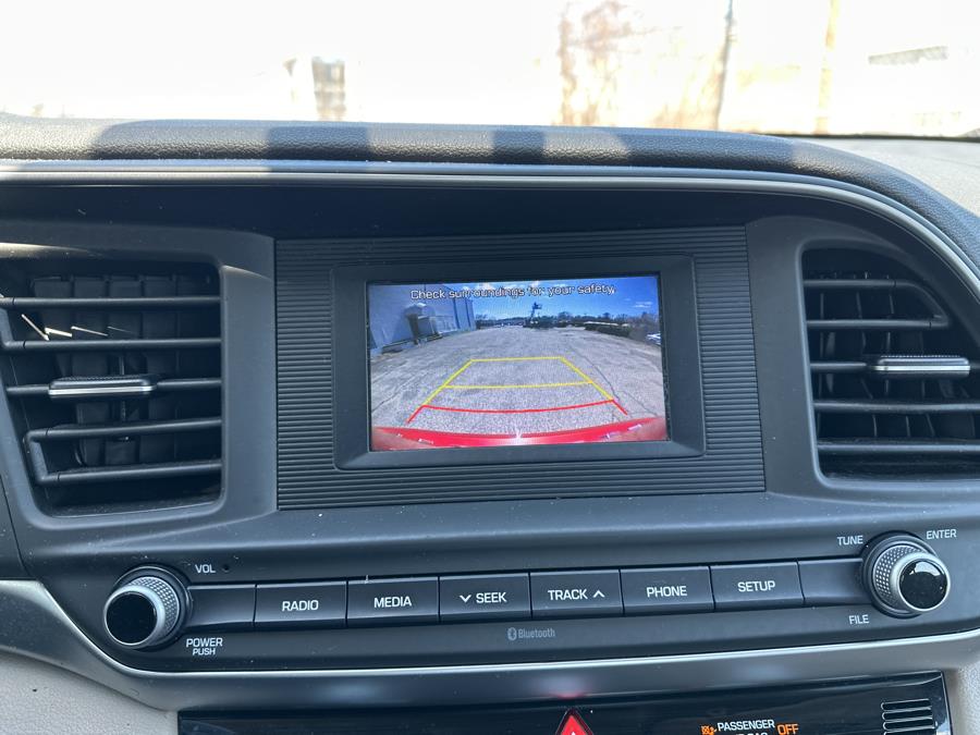 2020 Hyundai Elantra SE IVT SULEV, available for sale in Milford, Connecticut | Dealertown Auto Wholesalers. Milford, Connecticut 2020 Hyundai Elantra SE IVT SULEV, available for sale in Milford, Connecticut | Dealertown Auto Wholesalers. Milford, Connecticut