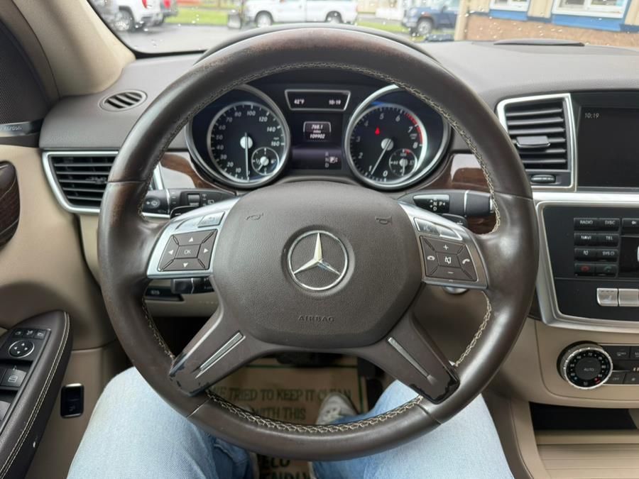 2014 Mercedes-Benz M-Class 4MATIC 4dr ML 350, available for sale in East Windsor, Connecticut | Century Auto And Truck. East Windsor, Connecticut 2014 Mercedes-Benz M-Class 4MATIC 4dr ML 350, available for sale in East Windsor, Connecticut | Century Auto And Truck. East Windsor, Connecticut