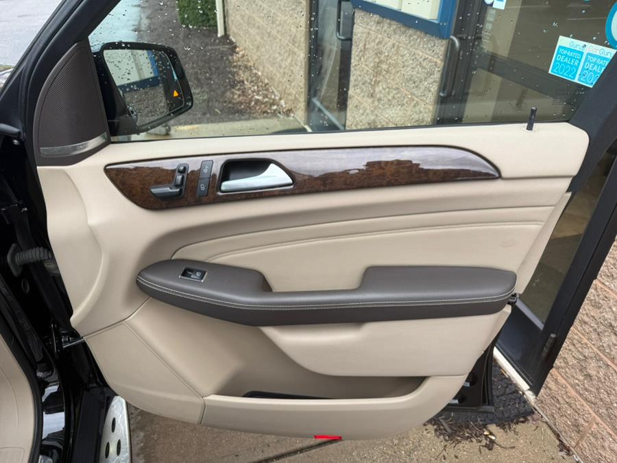 2014 Mercedes-Benz M-Class 4MATIC 4dr ML 350, available for sale in East Windsor, Connecticut | Century Auto And Truck. East Windsor, Connecticut 2014 Mercedes-Benz M-Class 4MATIC 4dr ML 350, available for sale in East Windsor, Connecticut | Century Auto And Truck. East Windsor, Connecticut