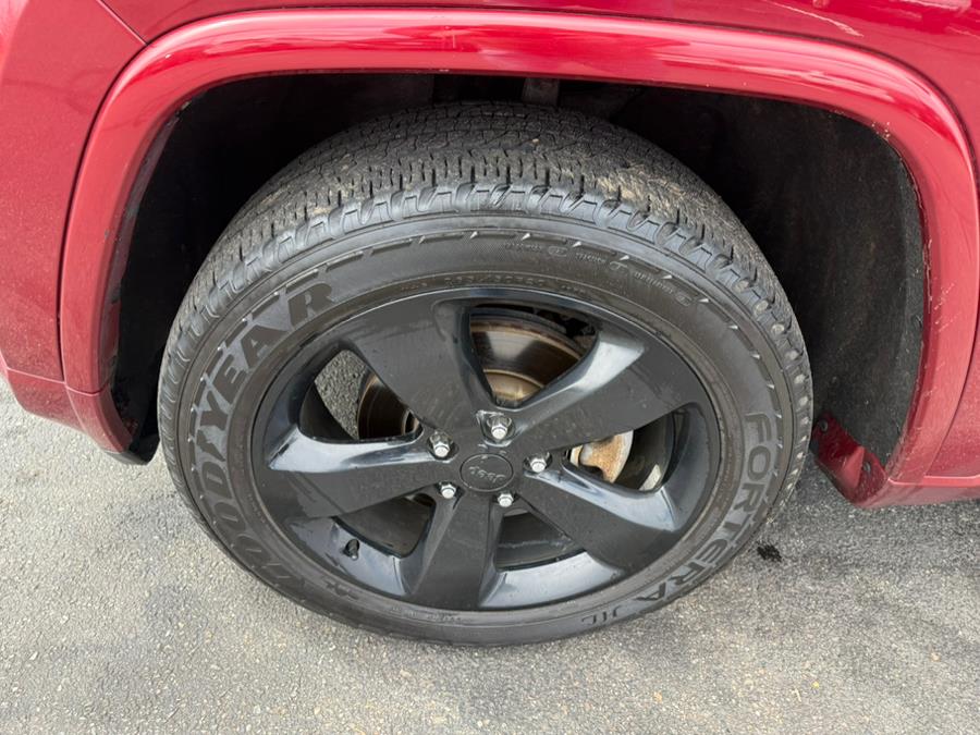 2015 Jeep Grand Cherokee 4WD 4dr Altitude, available for sale in East Windsor, Connecticut | Century Auto And Truck. East Windsor, Connecticut 2015 Jeep Grand Cherokee 4WD 4dr Altitude, available for sale in East Windsor, Connecticut | Century Auto And Truck. East Windsor, Connecticut