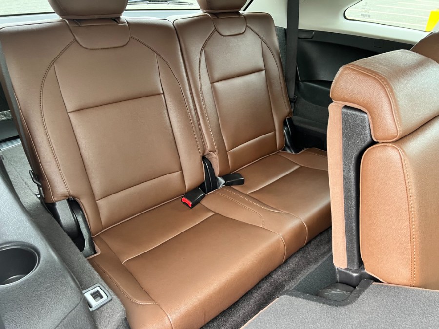 2017 Acura MDX SH-AWD w/Technology Pkg, available for sale in Hartford , Connecticut | Ledyard Auto Sale LLC. Hartford , Connecticut 2017 Acura MDX SH-AWD w/Technology Pkg, available for sale in Hartford , Connecticut | Ledyard Auto Sale LLC. Hartford , Connecticut