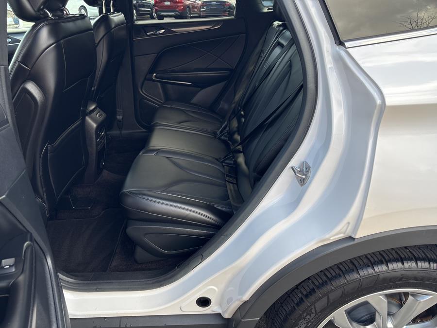 2017 Lincoln MKC Select AWD, available for sale in Old Saybrook, Connecticut | Saybrook Auto Barn. Old Saybrook, Connecticut 2017 Lincoln MKC Select AWD, available for sale in Old Saybrook, Connecticut | Saybrook Auto Barn. Old Saybrook, Connecticut