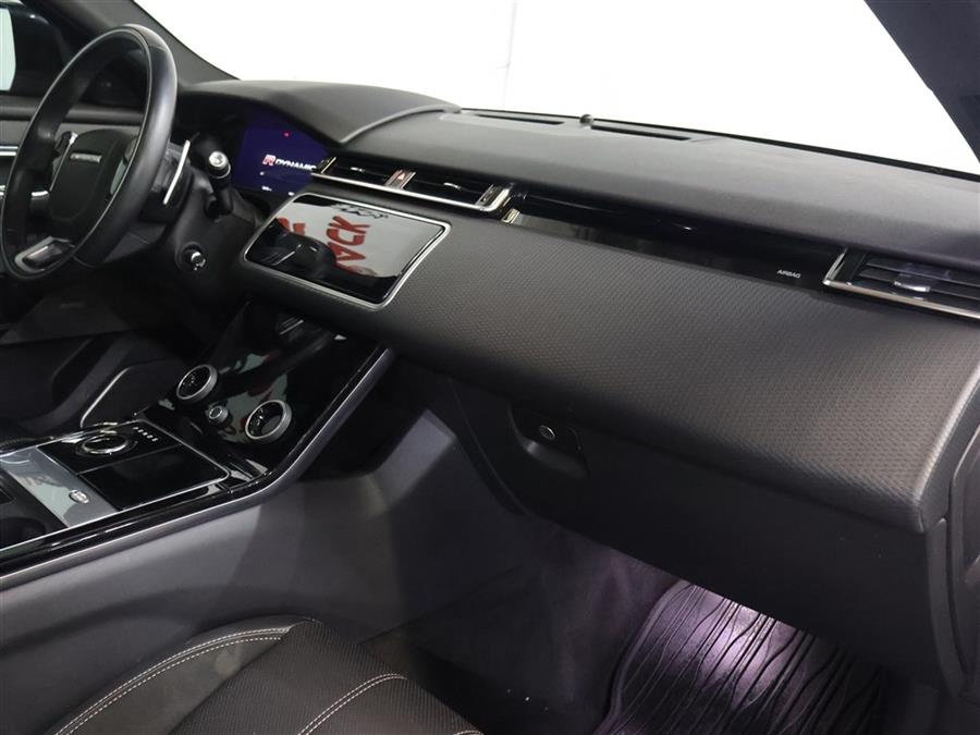 2019 Land Rover Range Rover Velar R-DYNAMIC SE, available for sale in Paterson, New Jersey | Fast Track Motors. Paterson, New Jersey 2019 Land Rover Range Rover Velar R-DYNAMIC SE, available for sale in Paterson, New Jersey | Fast Track Motors. Paterson, New Jersey