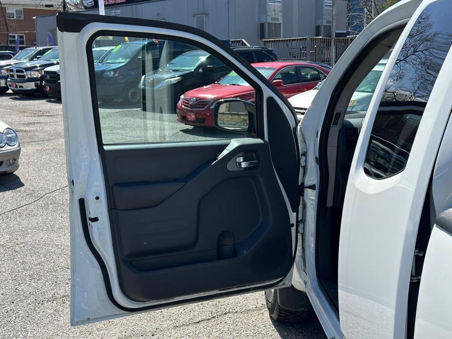 2021 Nissan Frontier King Cab 4x4 SV Auto, available for sale in Irvington , New Jersey | Auto Haus of Irvington Corp. Irvington , New Jersey 2021 Nissan Frontier King Cab 4x4 SV Auto, available for sale in Irvington , New Jersey | Auto Haus of Irvington Corp. Irvington , New Jersey