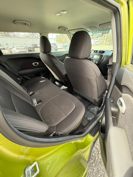 2016 Kia Soul 5dr Wgn Man Base, available for sale in Springfield, Massachusetts | Auto Globe LLC. Springfield, Massachusetts 2016 Kia Soul 5dr Wgn Man Base, available for sale in Springfield, Massachusetts | Auto Globe LLC. Springfield, Massachusetts