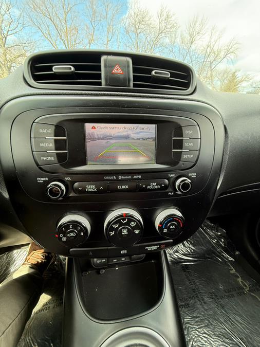 2016 Kia Soul 5dr Wgn Man Base, available for sale in Springfield, Massachusetts | Auto Globe LLC. Springfield, Massachusetts 2016 Kia Soul 5dr Wgn Man Base, available for sale in Springfield, Massachusetts | Auto Globe LLC. Springfield, Massachusetts