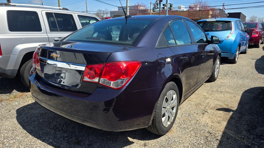 2014 Chevrolet Cruze 4dr Sdn Auto LS, available for sale in Patchogue, New York | Romaxx Truxx. Patchogue, New York 2014 Chevrolet Cruze 4dr Sdn Auto LS, available for sale in Patchogue, New York | Romaxx Truxx. Patchogue, New York