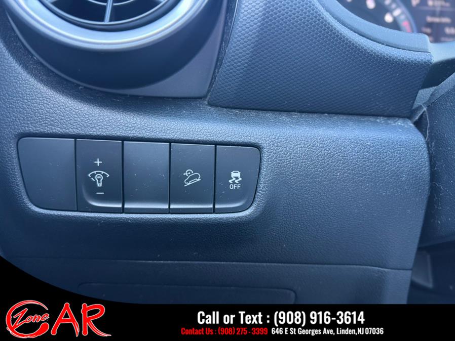 2022 Hyundai Kona SEL Auto AWD, available for sale in Linden, New Jersey | Car Zone. Linden, New Jersey 2022 Hyundai Kona SEL Auto AWD, available for sale in Linden, New Jersey | Car Zone. Linden, New Jersey
