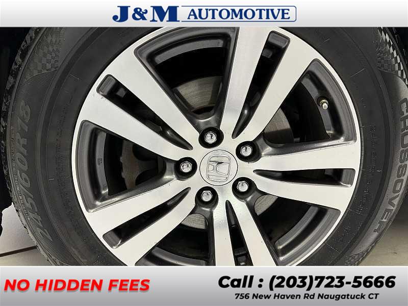 2017 Honda Pilot EX-L, available for sale in Naugatuck, Connecticut | J&M Automotive Sls&Svc LLC. Naugatuck, Connecticut 2017 Honda Pilot EX-L, available for sale in Naugatuck, Connecticut | J&M Automotive Sls&Svc LLC. Naugatuck, Connecticut
