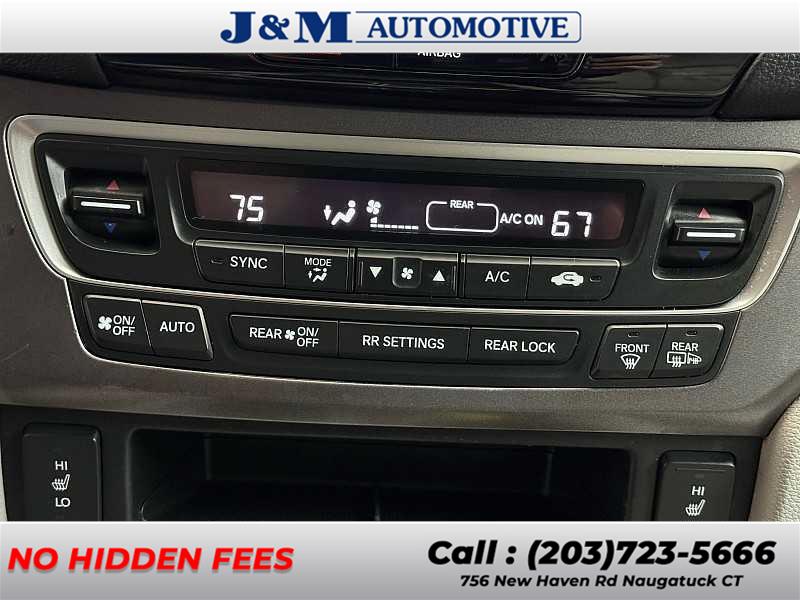 2017 Honda Pilot EX-L, available for sale in Naugatuck, Connecticut | J&M Automotive Sls&Svc LLC. Naugatuck, Connecticut 2017 Honda Pilot EX-L, available for sale in Naugatuck, Connecticut | J&M Automotive Sls&Svc LLC. Naugatuck, Connecticut