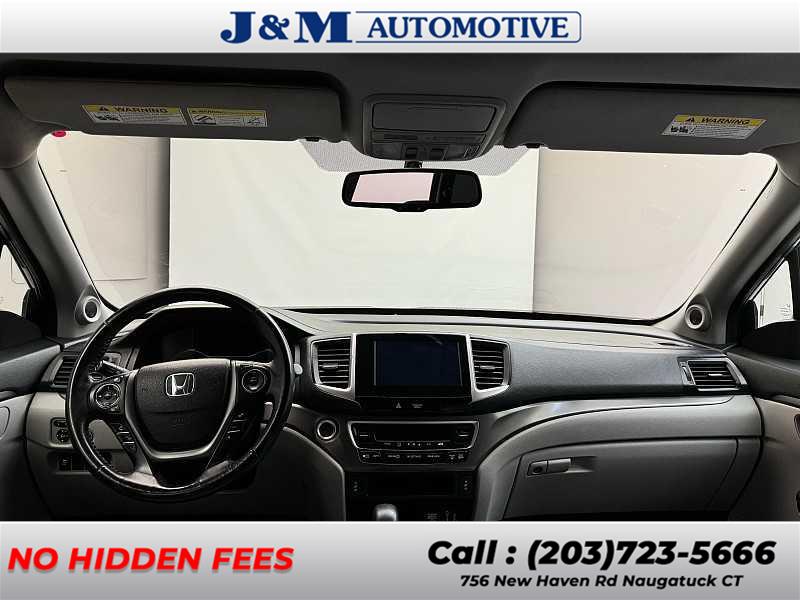 2017 Honda Pilot EX-L, available for sale in Naugatuck, Connecticut | J&M Automotive Sls&Svc LLC. Naugatuck, Connecticut 2017 Honda Pilot EX-L, available for sale in Naugatuck, Connecticut | J&M Automotive Sls&Svc LLC. Naugatuck, Connecticut