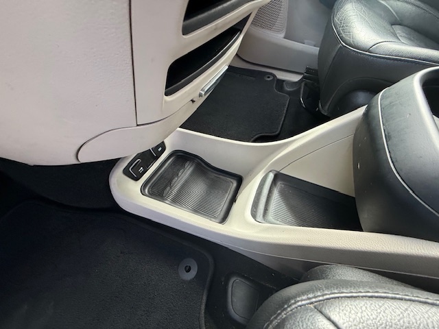 2017 Chrysler Pacifica Touring-L FWD, available for sale in Huntington Station, New York | Huntington Auto Mall. Huntington Station, New York 2017 Chrysler Pacifica Touring-L FWD, available for sale in Huntington Station, New York | Huntington Auto Mall. Huntington Station, New York