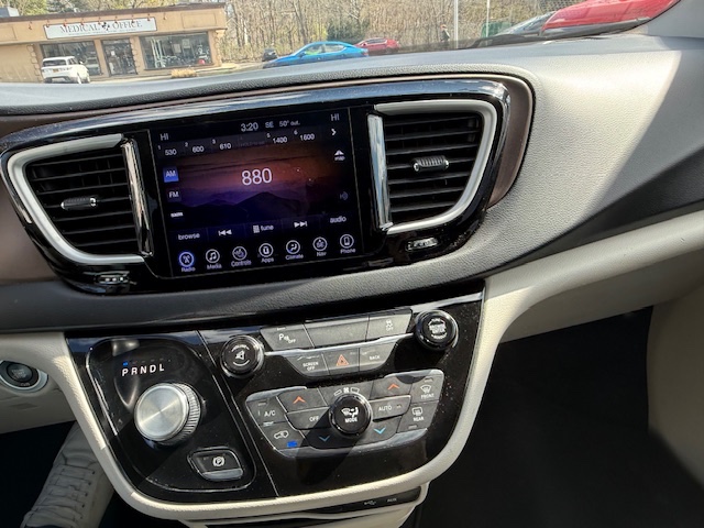 2017 Chrysler Pacifica Touring-L FWD, available for sale in Huntington Station, New York | Huntington Auto Mall. Huntington Station, New York 2017 Chrysler Pacifica Touring-L FWD, available for sale in Huntington Station, New York | Huntington Auto Mall. Huntington Station, New York