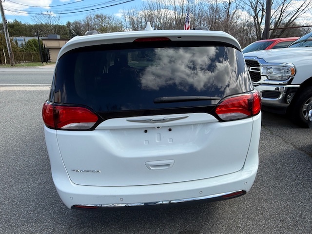 2017 Chrysler Pacifica Touring-L FWD, available for sale in Huntington Station, New York | Huntington Auto Mall. Huntington Station, New York 2017 Chrysler Pacifica Touring-L FWD, available for sale in Huntington Station, New York | Huntington Auto Mall. Huntington Station, New York