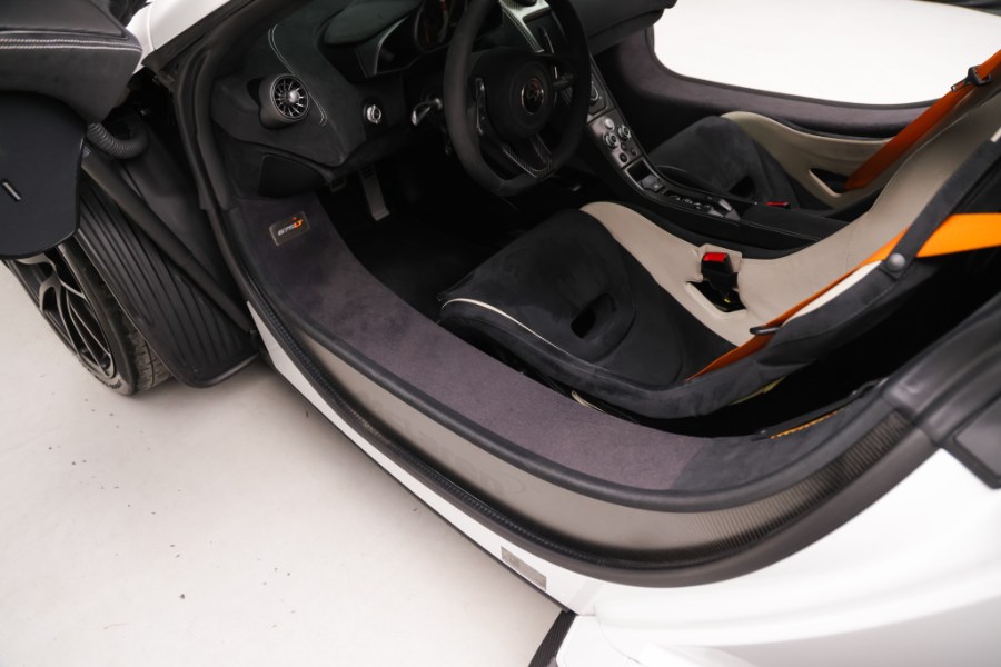 2016 McLaren 675LT 2dr Cpe, available for sale in North Salem, New York | Meccanic Shop North Inc. North Salem, New York 2016 McLaren 675LT 2dr Cpe, available for sale in North Salem, New York | Meccanic Shop North Inc. North Salem, New York