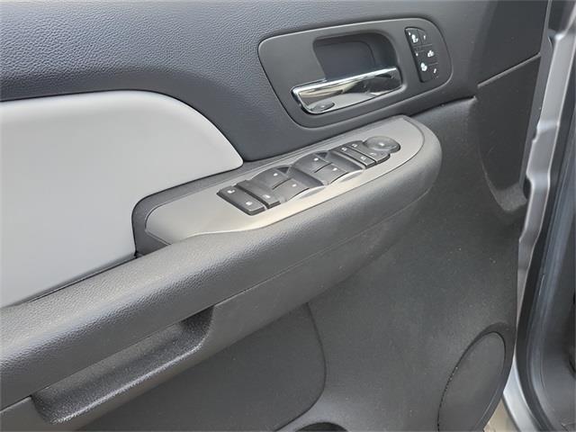 2008 GMC Sierra 1500 SLT, available for sale in Stratford, Connecticut | Wiz Leasing Inc. Stratford, Connecticut 2008 GMC Sierra 1500 SLT, available for sale in Stratford, Connecticut | Wiz Leasing Inc. Stratford, Connecticut