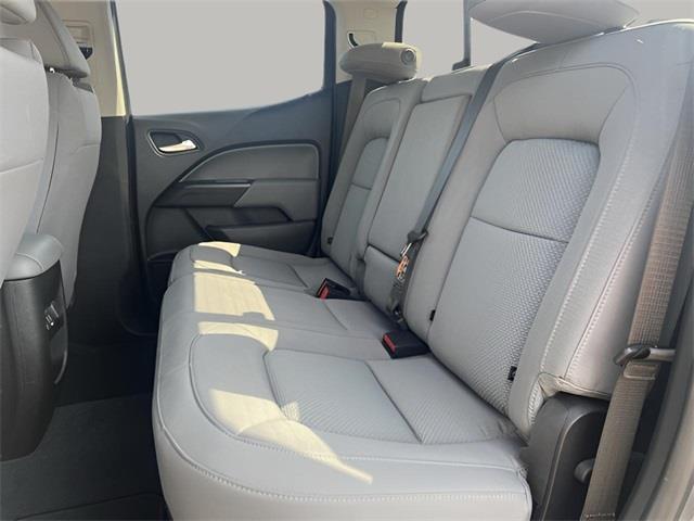 2019 Chevrolet Colorado LT, available for sale in Stratford, Connecticut | Wiz Leasing Inc. Stratford, Connecticut 2019 Chevrolet Colorado LT, available for sale in Stratford, Connecticut | Wiz Leasing Inc. Stratford, Connecticut