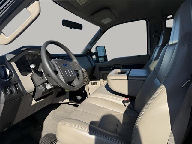 2010 Ford F-350sd XLT, available for sale in Stratford, Connecticut | Wiz Leasing Inc. Stratford, Connecticut 2010 Ford F-350sd XLT, available for sale in Stratford, Connecticut | Wiz Leasing Inc. Stratford, Connecticut
