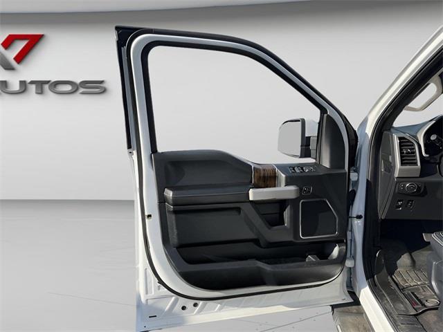 2020 Ford F-150 Lariat, available for sale in Stratford, Connecticut | Wiz Leasing Inc. Stratford, Connecticut 2020 Ford F-150 Lariat, available for sale in Stratford, Connecticut | Wiz Leasing Inc. Stratford, Connecticut