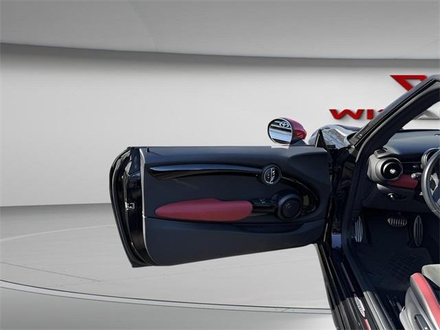 2015 Mini John Cooper Works Base, available for sale in Stratford, Connecticut | Wiz Leasing Inc. Stratford, Connecticut 2015 Mini John Cooper Works Base, available for sale in Stratford, Connecticut | Wiz Leasing Inc. Stratford, Connecticut