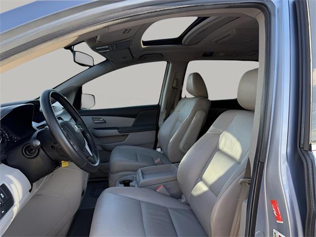 2012 Honda Odyssey Touring Elite, available for sale in Stratford, Connecticut | Wiz Leasing Inc. Stratford, Connecticut 2012 Honda Odyssey Touring Elite, available for sale in Stratford, Connecticut | Wiz Leasing Inc. Stratford, Connecticut