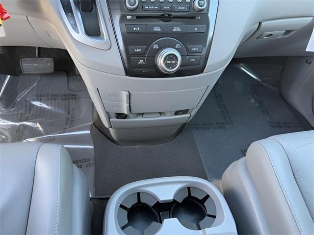2012 Honda Odyssey Touring Elite, available for sale in Stratford, Connecticut | Wiz Leasing Inc. Stratford, Connecticut 2012 Honda Odyssey Touring Elite, available for sale in Stratford, Connecticut | Wiz Leasing Inc. Stratford, Connecticut