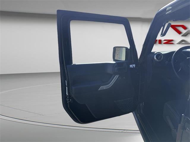 2014 Jeep Wrangler Unlimited Sahara, available for sale in Stratford, Connecticut | Wiz Leasing Inc. Stratford, Connecticut 2014 Jeep Wrangler Unlimited Sahara, available for sale in Stratford, Connecticut | Wiz Leasing Inc. Stratford, Connecticut