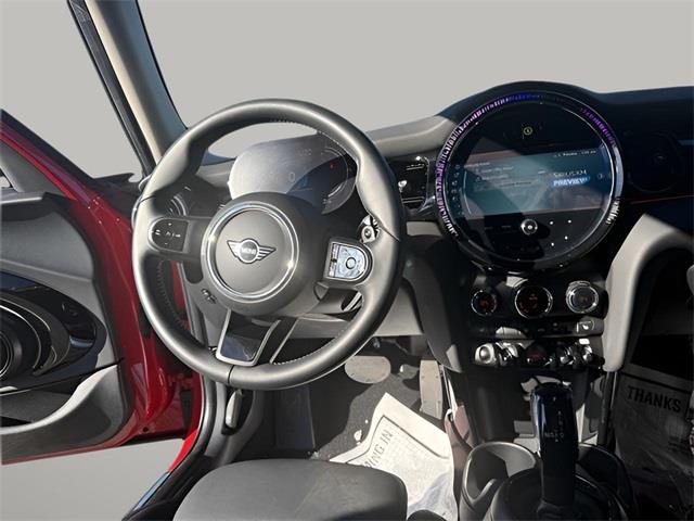 2023 Mini Cooper s Signature, available for sale in Stratford, Connecticut | Wiz Leasing Inc. Stratford, Connecticut 2023 Mini Cooper s Signature, available for sale in Stratford, Connecticut | Wiz Leasing Inc. Stratford, Connecticut