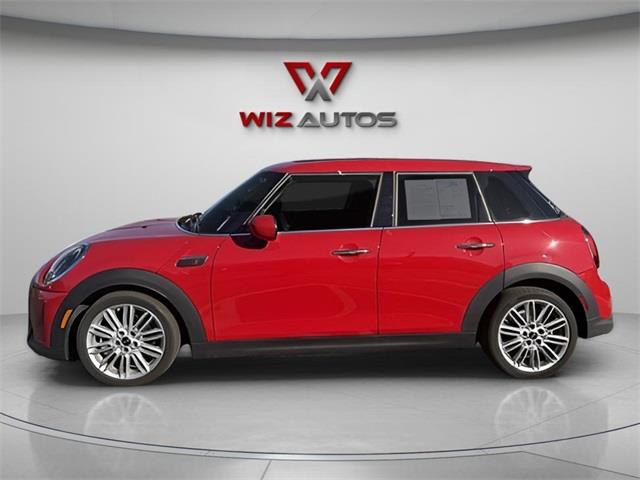 2023 Mini Cooper s Signature, available for sale in Stratford, Connecticut | Wiz Leasing Inc. Stratford, Connecticut 2023 Mini Cooper s Signature, available for sale in Stratford, Connecticut | Wiz Leasing Inc. Stratford, Connecticut