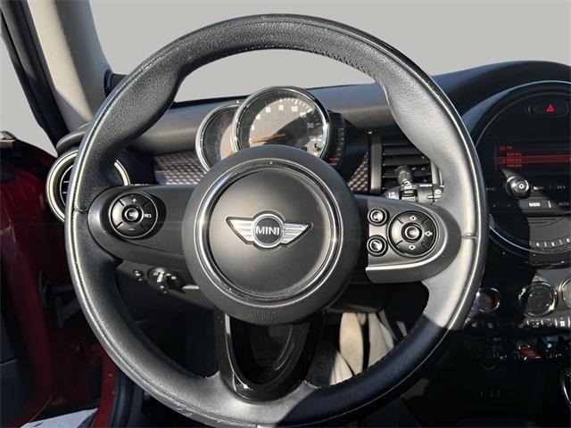 2015 Mini Cooper s Base, available for sale in Stratford, Connecticut | Wiz Leasing Inc. Stratford, Connecticut 2015 Mini Cooper s Base, available for sale in Stratford, Connecticut | Wiz Leasing Inc. Stratford, Connecticut