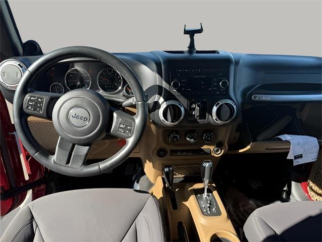 2013 Jeep Wrangler Unlimited Sahara, available for sale in Stratford, Connecticut | Wiz Leasing Inc. Stratford, Connecticut 2013 Jeep Wrangler Unlimited Sahara, available for sale in Stratford, Connecticut | Wiz Leasing Inc. Stratford, Connecticut