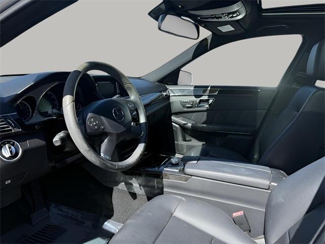 2011 Mercedes-benz E-class E 350, available for sale in Stratford, Connecticut | Wiz Leasing Inc. Stratford, Connecticut 2011 Mercedes-benz E-class E 350, available for sale in Stratford, Connecticut | Wiz Leasing Inc. Stratford, Connecticut