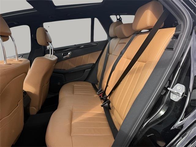 2011 Mercedes-benz E-class E 350, available for sale in Stratford, Connecticut | Wiz Leasing Inc. Stratford, Connecticut 2011 Mercedes-benz E-class E 350, available for sale in Stratford, Connecticut | Wiz Leasing Inc. Stratford, Connecticut