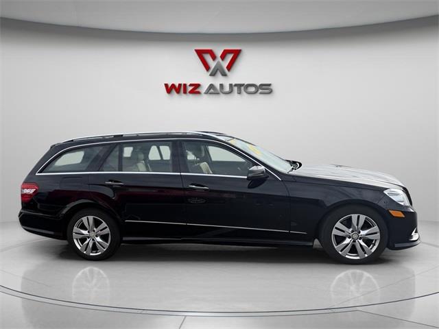 2011 Mercedes-benz E-class E 350, available for sale in Stratford, Connecticut | Wiz Leasing Inc. Stratford, Connecticut 2011 Mercedes-benz E-class E 350, available for sale in Stratford, Connecticut | Wiz Leasing Inc. Stratford, Connecticut