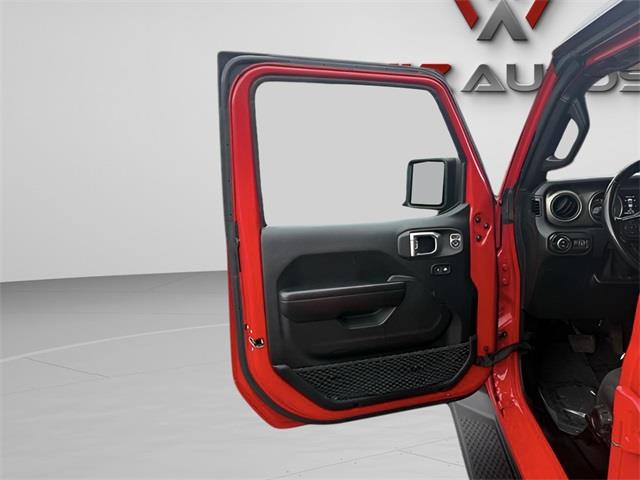 2021 Jeep Gladiator Sport, available for sale in Stratford, Connecticut | Wiz Leasing Inc. Stratford, Connecticut 2021 Jeep Gladiator Sport, available for sale in Stratford, Connecticut | Wiz Leasing Inc. Stratford, Connecticut