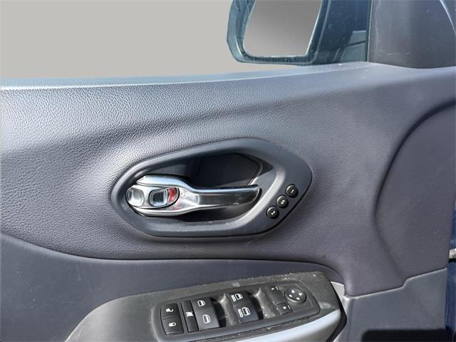 2018 Jeep Cherokee Limited, available for sale in Stratford, Connecticut | Wiz Leasing Inc. Stratford, Connecticut 2018 Jeep Cherokee Limited, available for sale in Stratford, Connecticut | Wiz Leasing Inc. Stratford, Connecticut