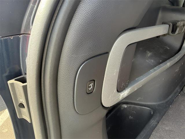2018 Jeep Cherokee Limited, available for sale in Stratford, Connecticut | Wiz Leasing Inc. Stratford, Connecticut 2018 Jeep Cherokee Limited, available for sale in Stratford, Connecticut | Wiz Leasing Inc. Stratford, Connecticut