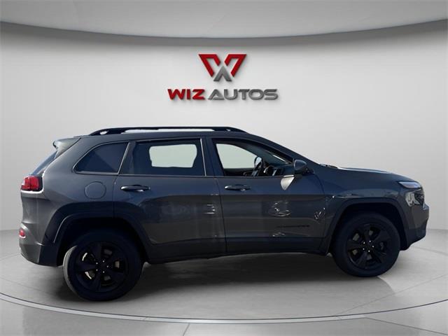 2016 Jeep Cherokee Altitude, available for sale in Stratford, Connecticut | Wiz Leasing Inc. Stratford, Connecticut 2016 Jeep Cherokee Altitude, available for sale in Stratford, Connecticut | Wiz Leasing Inc. Stratford, Connecticut