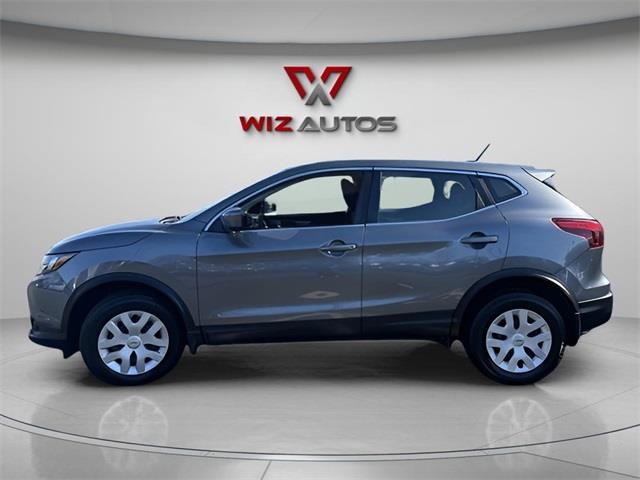 2017 Nissan Rogue Sport S, available for sale in Stratford, Connecticut | Wiz Leasing Inc. Stratford, Connecticut 2017 Nissan Rogue Sport S, available for sale in Stratford, Connecticut | Wiz Leasing Inc. Stratford, Connecticut