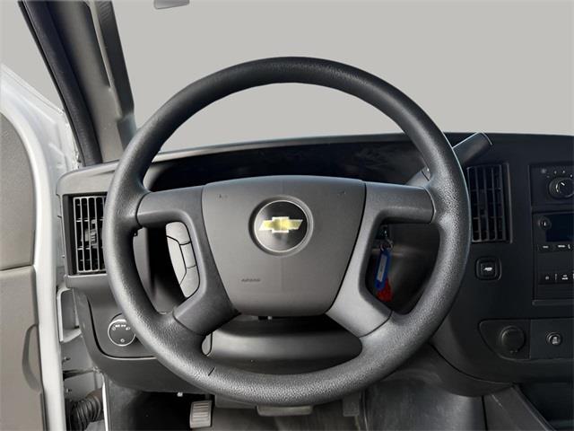 2018 Chevrolet Express 3500 LS, available for sale in Stratford, Connecticut | Wiz Leasing Inc. Stratford, Connecticut 2018 Chevrolet Express 3500 LS, available for sale in Stratford, Connecticut | Wiz Leasing Inc. Stratford, Connecticut