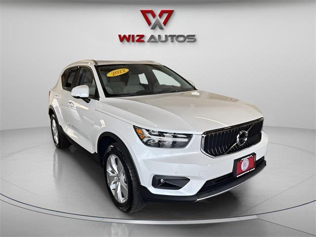 2022 Volvo Xc40 Momentum, available for sale in Stratford, Connecticut | Wiz Leasing Inc. Stratford, Connecticut 2022 Volvo Xc40 Momentum, available for sale in Stratford, Connecticut | Wiz Leasing Inc. Stratford, Connecticut