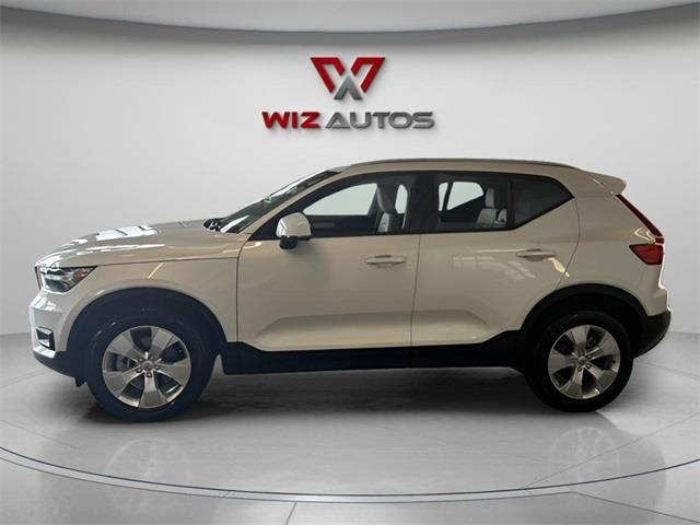 2022 Volvo Xc40 Momentum, available for sale in Stratford, Connecticut | Wiz Leasing Inc. Stratford, Connecticut 2022 Volvo Xc40 Momentum, available for sale in Stratford, Connecticut | Wiz Leasing Inc. Stratford, Connecticut