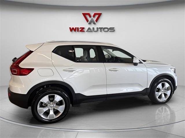 2022 Volvo Xc40 Momentum, available for sale in Stratford, Connecticut | Wiz Leasing Inc. Stratford, Connecticut 2022 Volvo Xc40 Momentum, available for sale in Stratford, Connecticut | Wiz Leasing Inc. Stratford, Connecticut
