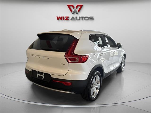 2022 Volvo Xc40 Momentum, available for sale in Stratford, Connecticut | Wiz Leasing Inc. Stratford, Connecticut 2022 Volvo Xc40 Momentum, available for sale in Stratford, Connecticut | Wiz Leasing Inc. Stratford, Connecticut