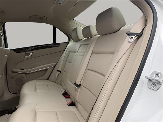 2014 Mercedes-benz E-class E 350, available for sale in Stratford, Connecticut | Wiz Leasing Inc. Stratford, Connecticut 2014 Mercedes-benz E-class E 350, available for sale in Stratford, Connecticut | Wiz Leasing Inc. Stratford, Connecticut