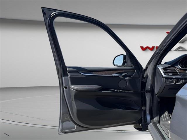 2018 BMW X5 xDrive35i, available for sale in Stratford, Connecticut | Wiz Leasing Inc. Stratford, Connecticut 2018 BMW X5 xDrive35i, available for sale in Stratford, Connecticut | Wiz Leasing Inc. Stratford, Connecticut